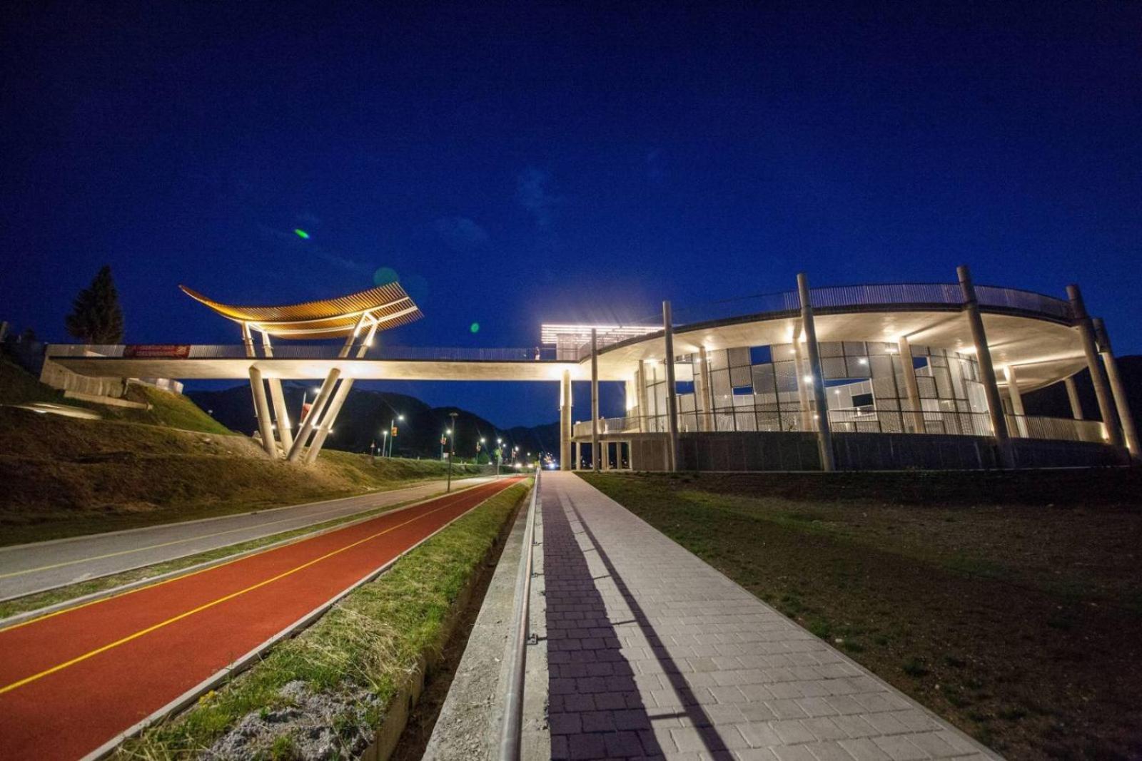 Konaci Oceva Zemlja Bungalovi Konaci Oceva Zemlja Vikendica Мойковац Экстерьер фото
